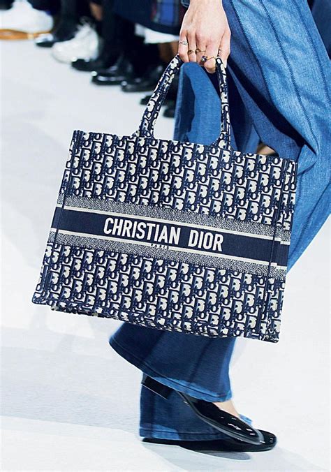 cabas dior personnalisé|Personalized christian dior bag .